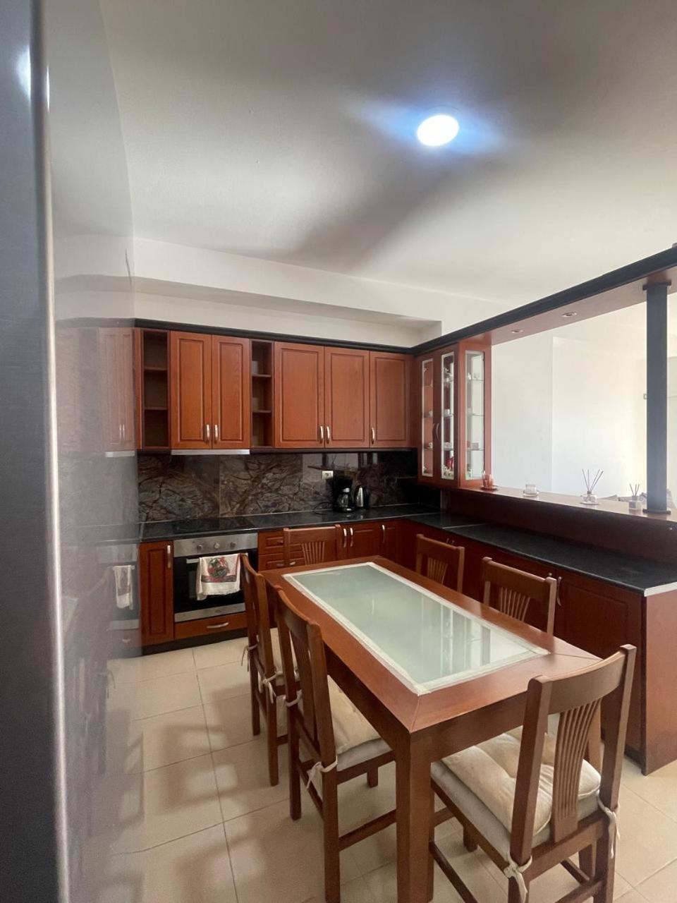 Vista Mozzafiato Apartment Саранде Екстериор снимка