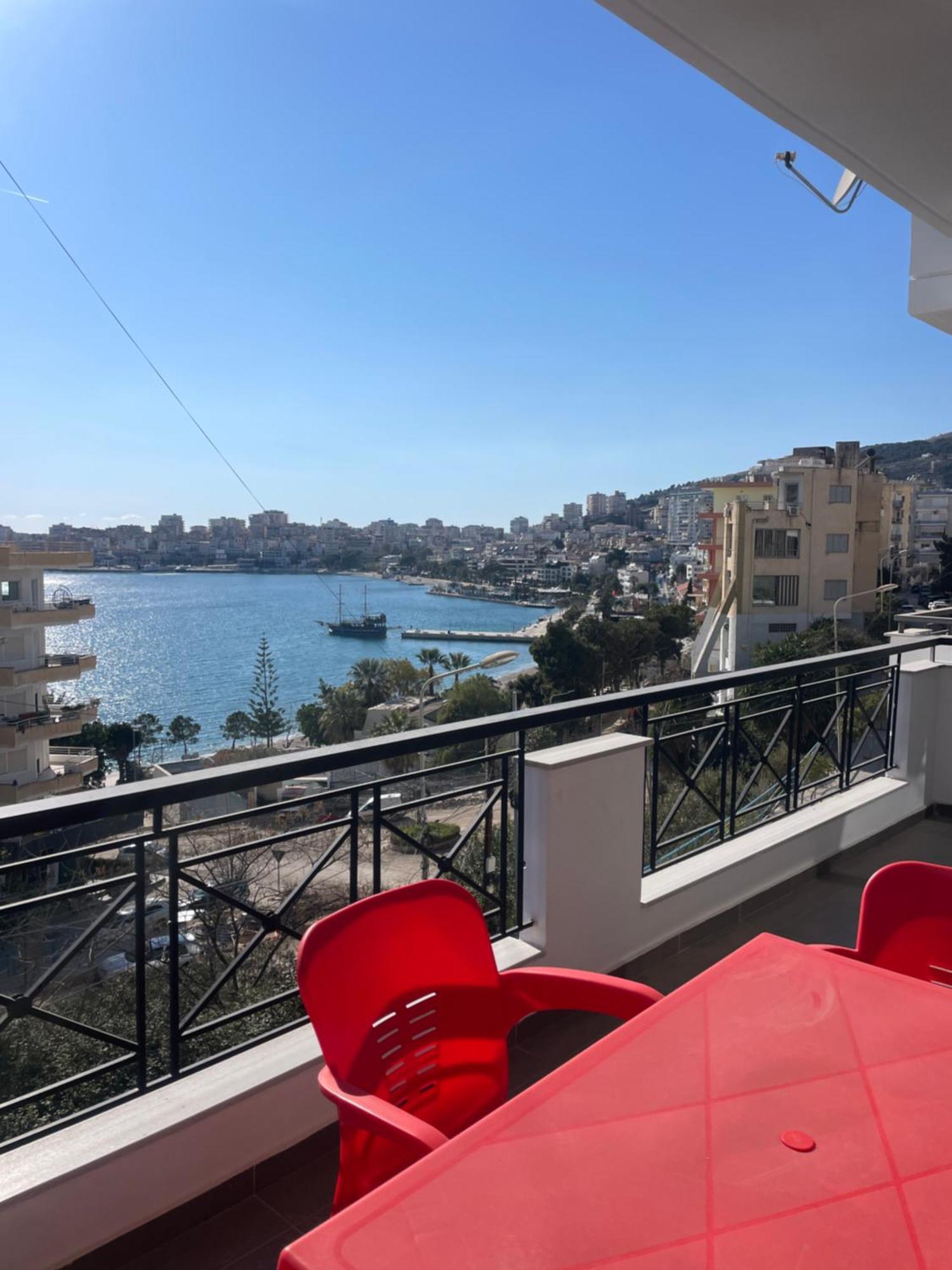 Vista Mozzafiato Apartment Саранде Екстериор снимка